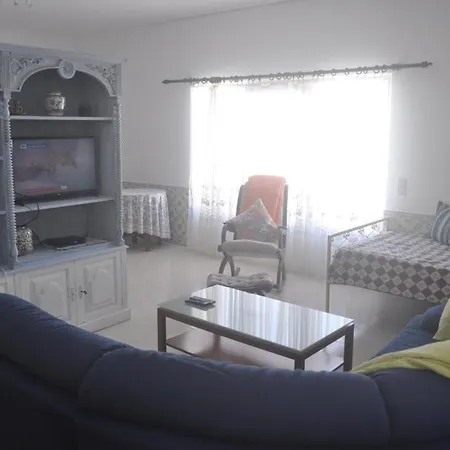 Casa Baleeira-bright Spacious Beach House Sagres
